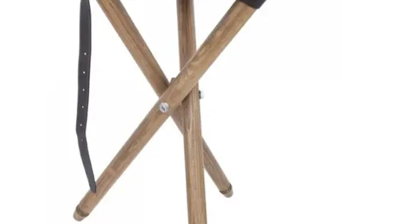 Стілець зі сидінням з натурального хутра бобра Acropolis СТ-2хб