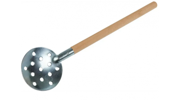 Черпак зимовий (деревян.ручка) / 38см