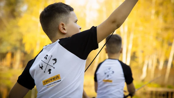 Футболка Трофей для дітей від 5 років