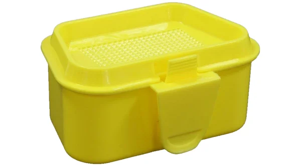 Коробка рибол. для наживки Salmo LIVE BAIT 120х90х55 / 69